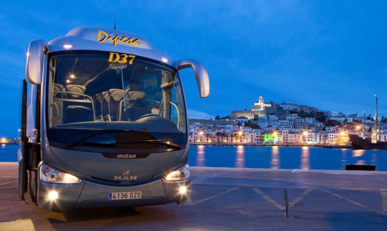 Autobús aeropuerto Ibiza Formentera.